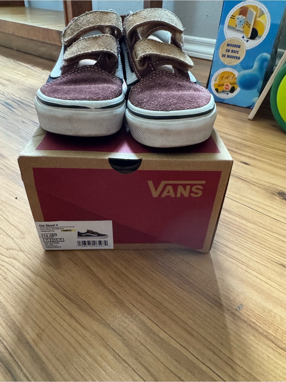 Vans Kids Old Skool Velcro Sneakers in Burgundy and Tan